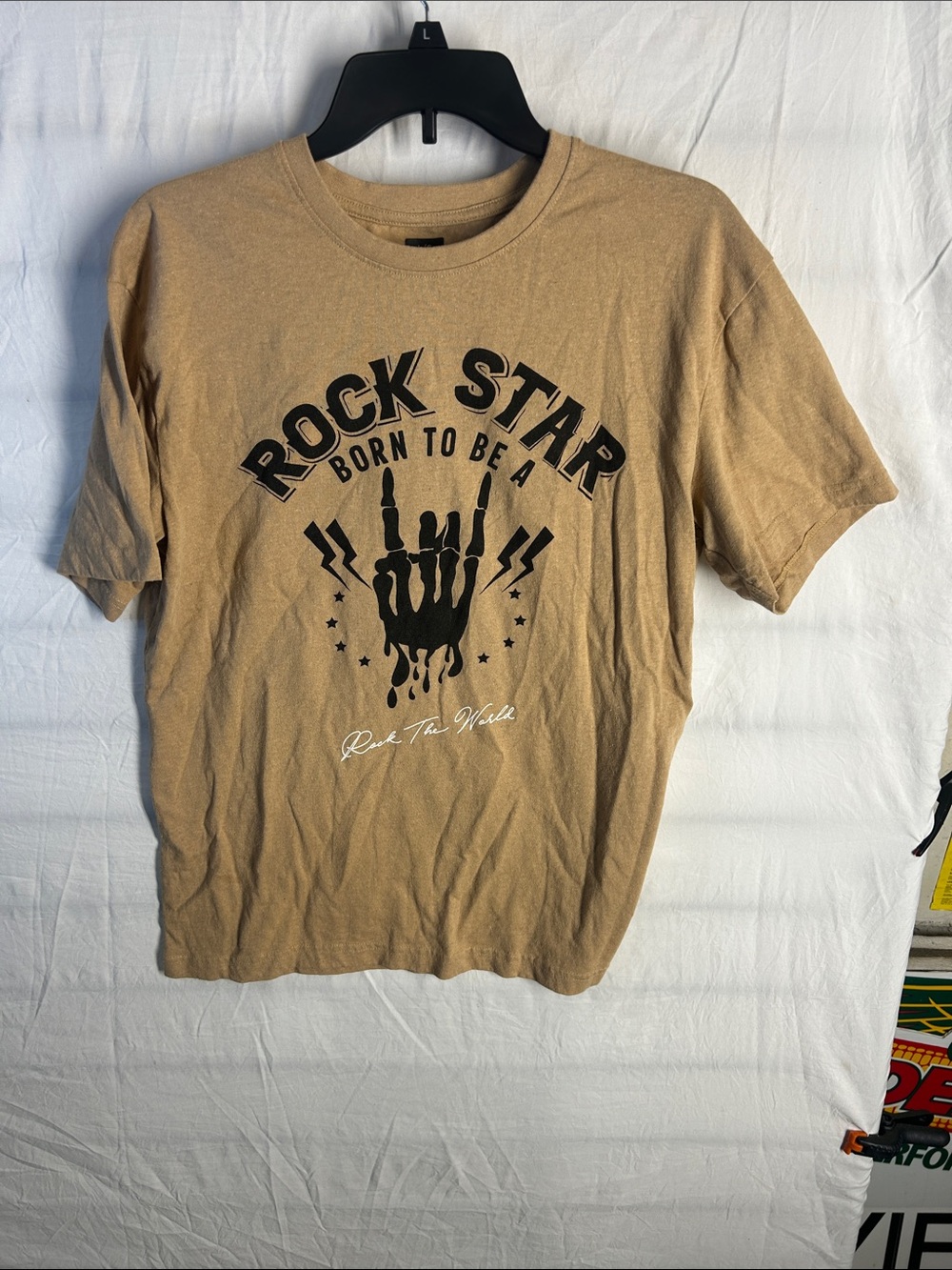 Men's Rock Star Graphic Tee - Tan